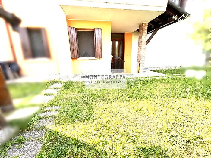 Casa trilocale in vendita in Via Vivaldi, Riese Pio X