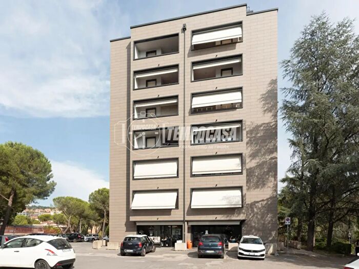 Appartamento quadrilocale in vendita in Perugia