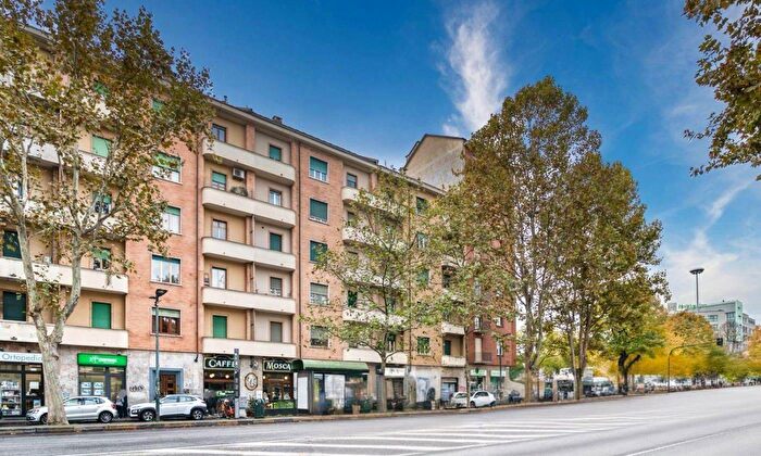 Appartamento trilocale in vendita in CSo Francia, Torino