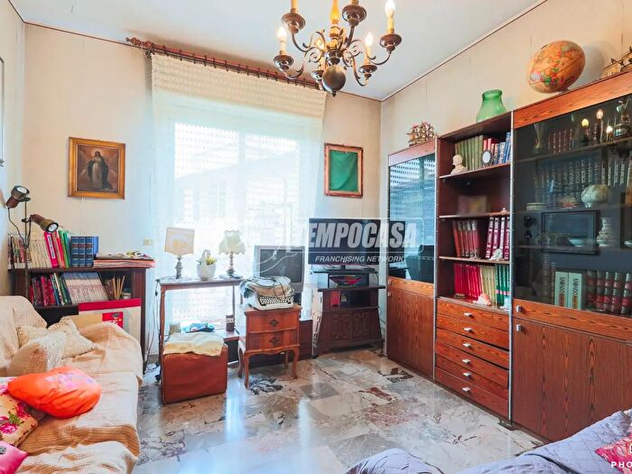 Appartamento con 5 locali in vendita in Ravenna