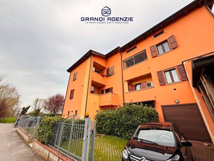 Appartamento con 5 locali in vendita in Strada del Priorato, Fontanellato