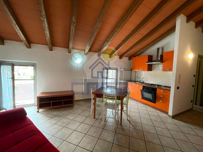 Appartamento bilocale in affitto in Via Bernini n, Centro, Castelvetro Piacentino