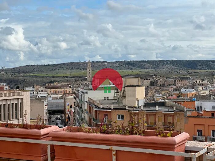 Appartamento con 5 locali in vendita in Via Ugo La Malfa, Matera