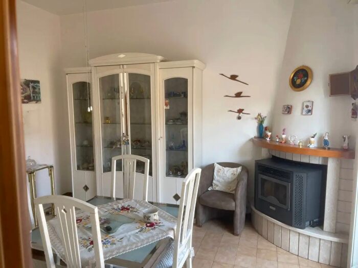 Appartamento con 6 locali in vendita in Via Don Davide Berrettini, Fabriano