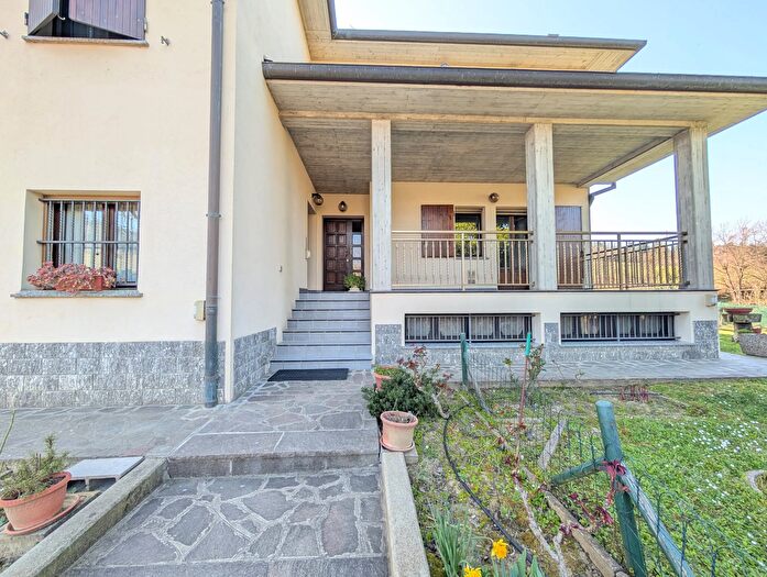 Case in Vendita e in Affitto - 3