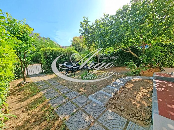 Appartamento bilocale in vendita in San Terenzo, Lerici