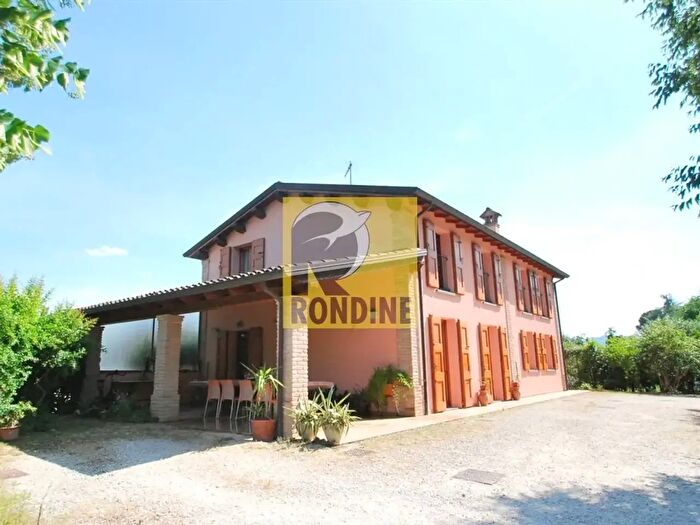 Casa con 7 locali in vendita in Brisighella