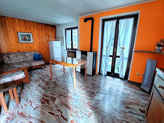 Casa quadrilocale in vendita in Via More, Cimbergo