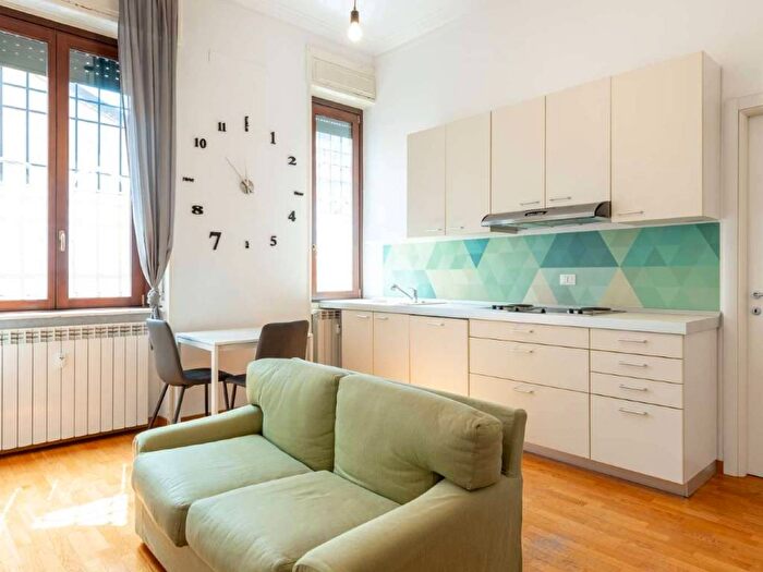 Appartamento bilocale in affitto in via Belinzaghi, Farini, Milano