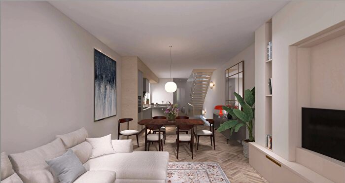 Casa quadrilocale in vendita in Via Romana, Capannori