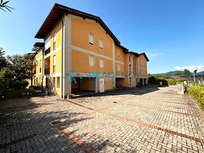 Appartamento trilocale in vendita in Via Roma, Caldogno