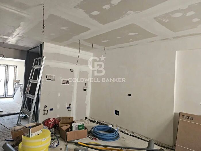 Appartamento trilocale in vendita in Via Sopra La Fontana Snc, Castel Di Sangro