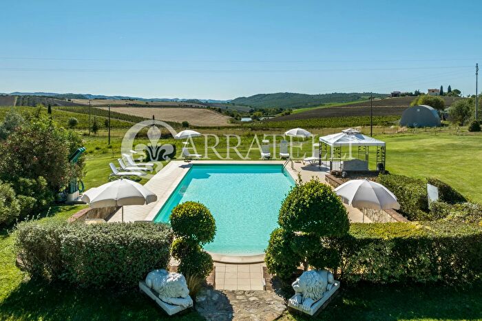 Casa con 11 locali in vendita in Strada Provinciale Marciatoio, Scansano