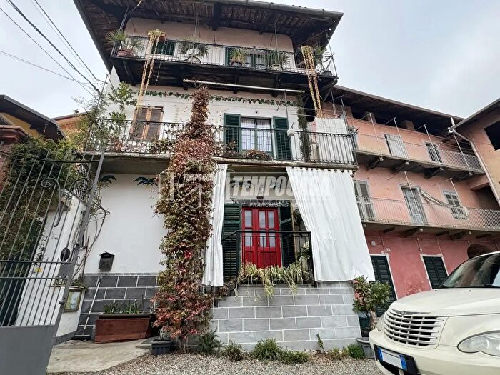 Casa con 5 locali in vendita in Via Fratelli Bianchetto, Lessona