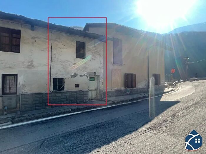 Casa trilocale in vendita in Perrero