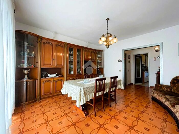 Appartamento quadrilocale in vendita in Appartamento Vittime del Terrorismo, Cisterna Di Latina