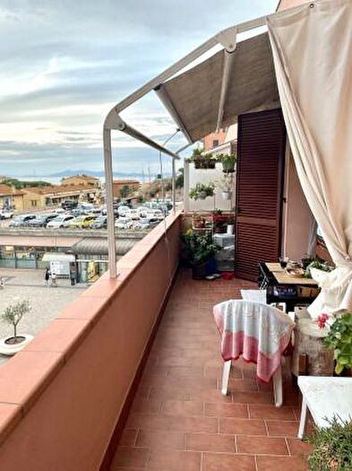 Appartamento quadrilocale in vendita in Via Argentiera, Monte Argentario