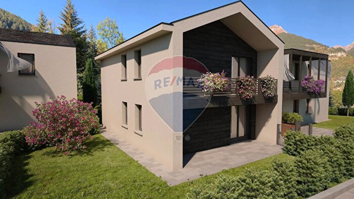 Appartamento trilocale in vendita in Via Prevalè, Temu