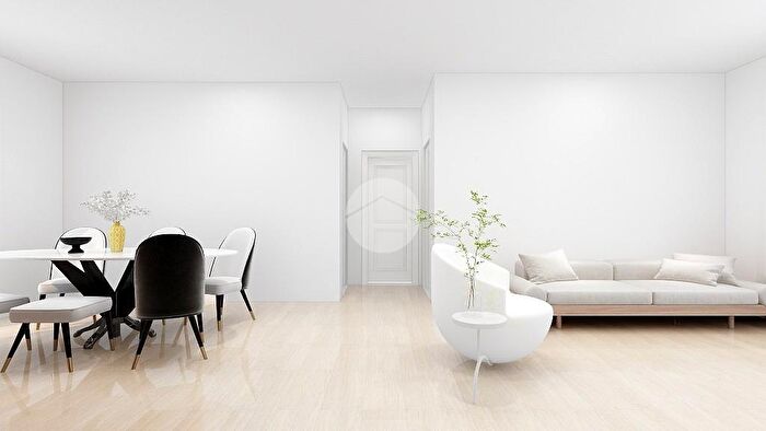 Appartamento quadrilocale in vendita in Via Gozo, Savona