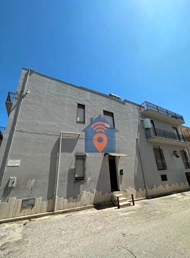 Appartamento con 7 locali in vendita in Via G Deledda Castelvetrano, Castelvetrano