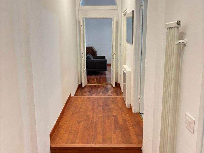 Appartamento trilocale in affitto in Corso di Porta Ticinese, Ticinese, Milano