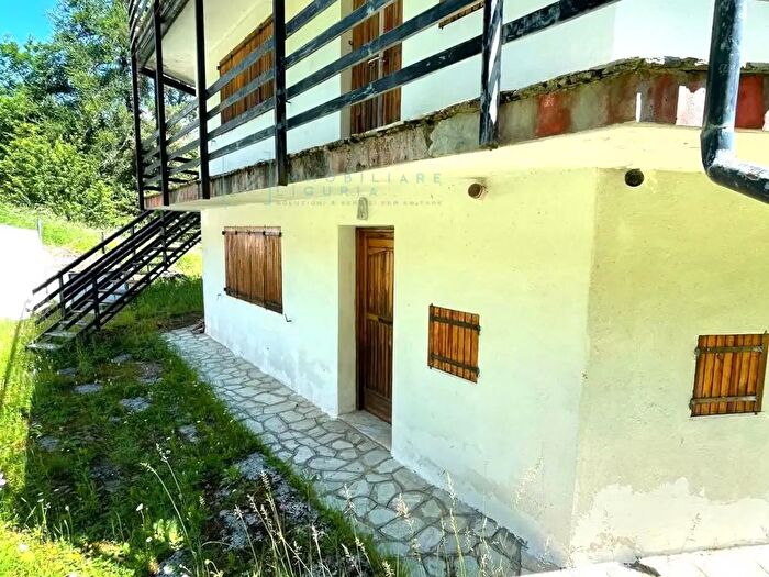 Appartamento monolocale in vendita in Mendatica