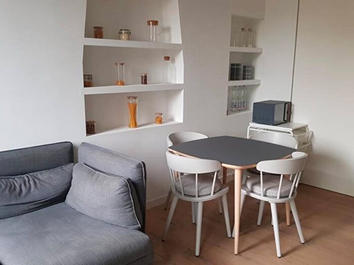 Appartamento bilocale in affitto in Via Giovanni Battista Niccolini, Paolo Sarpi, Milano