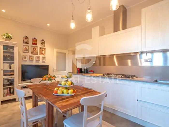 Appartamento con 6 locali in vendita in Via dellAia, Pienza