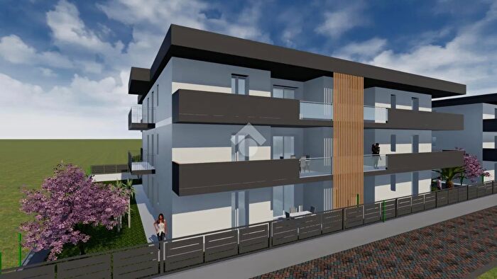 Appartamento quadrilocale in vendita in Via Fabio Filzi, Castelfranco Emilia