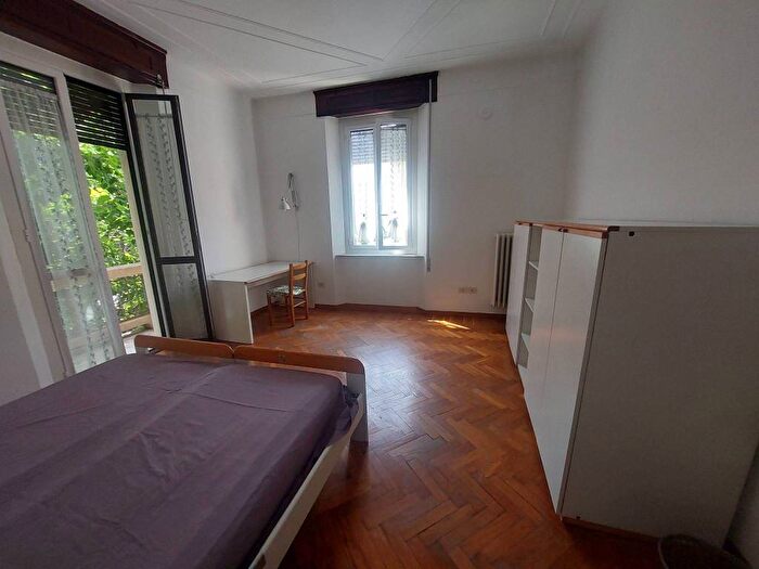 Appartamento quadrilocale in affitto in Via Amato Furlotti, San Lazzaro, Parma