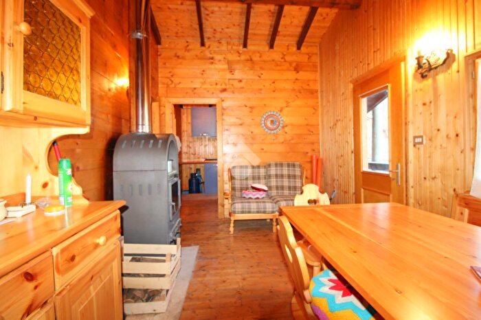 Casa quadrilocale in vendita in Via Colle del Cro, San Pietro Val Lemina