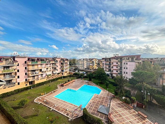 Appartamento bilocale in vendita in Via Yasser Arafat, Acerra