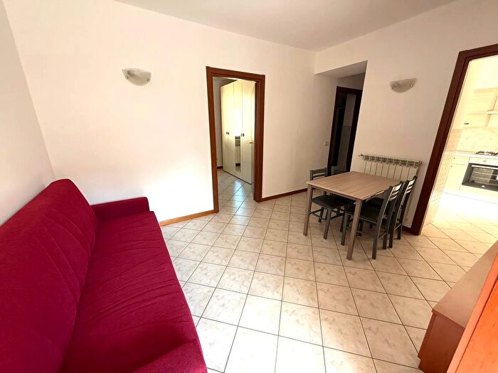 Appartamento trilocale in affitto in Via Gonzaga, Casale Monferrato