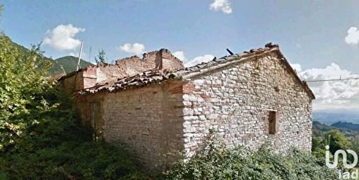 Casa trilocale in vendita in Strada Comunale Vallemontagnana Nc, Fabriano