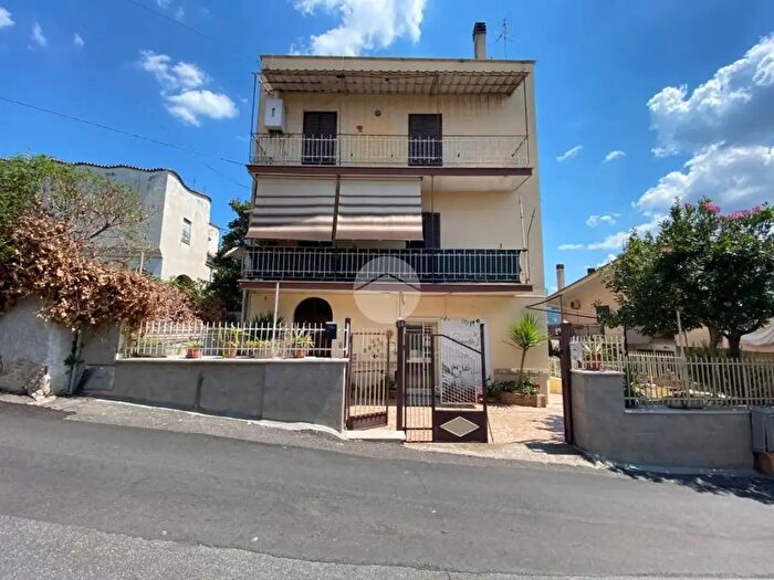Appartamento quadrilocale in vendita in Via Monte Grappa, Marcellina
