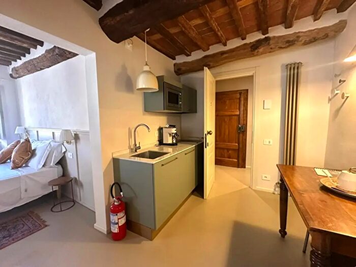 Appartamento quadrilocale in vendita in Lucca