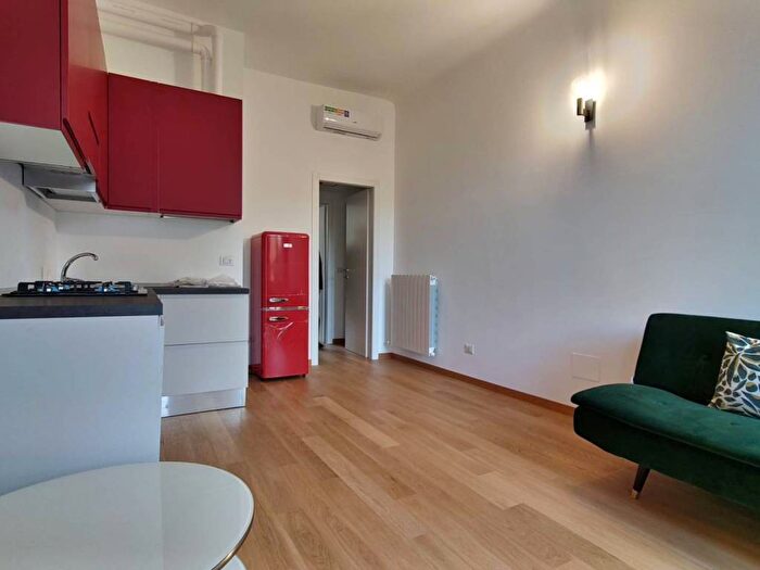 Appartamento bilocale in affitto in Viale Monza, Pasteur, Milano