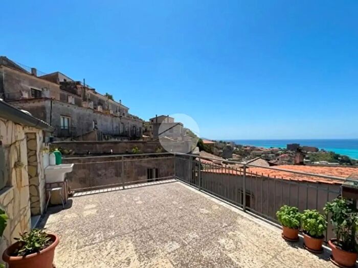 Appartamento con 5 locali in vendita in Vico Fosso, Paola