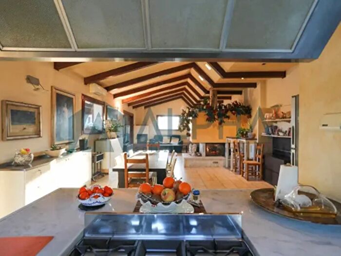 Casa con 5 locali in vendita in Via San Vittore, Cesena