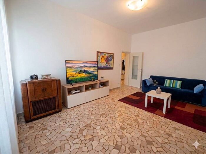 Appartamento quadrilocale in affitto in Via dei Carracci, Talon Croce, Casalecchio di Reno