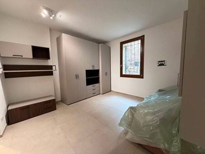 Appartamento monolocale in affitto in Via Fratelli Cairoli, Centro Storico, Imola