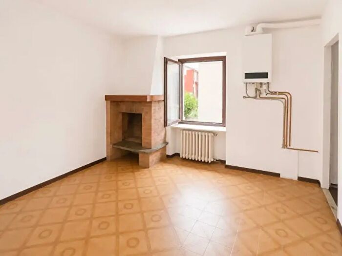 Appartamento quadrilocale in vendita in Via Giuseppe Garibaldi, Castello Di Annone