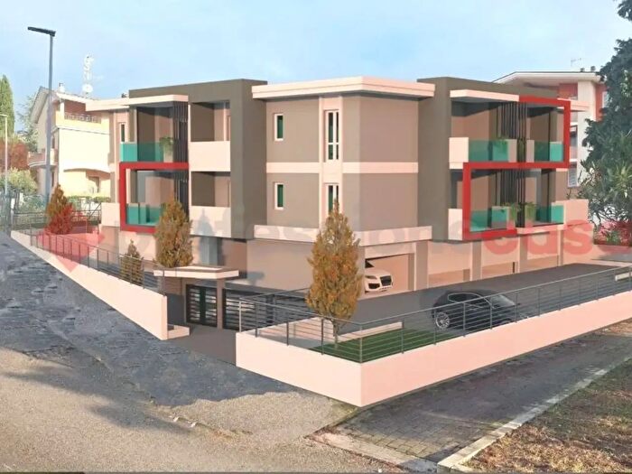 Appartamento quadrilocale in vendita in Via Certosa Snc, Nereto