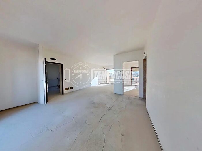 Appartamento trilocale in vendita in Triggiano
