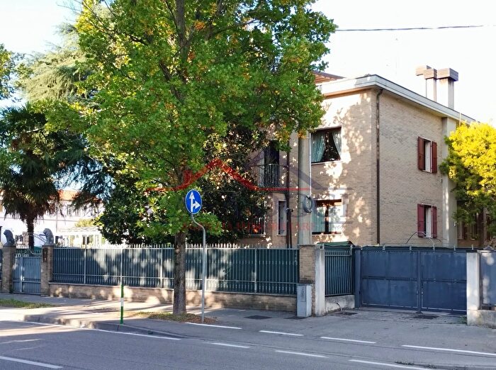 Casa con 10 locali in vendita in Padova