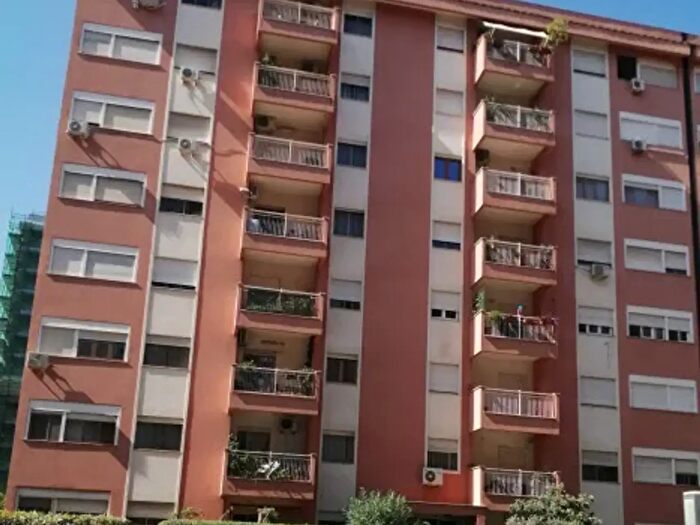 Appartamento con 5 locali in affitto in Via dei Nebrodi, Palermo