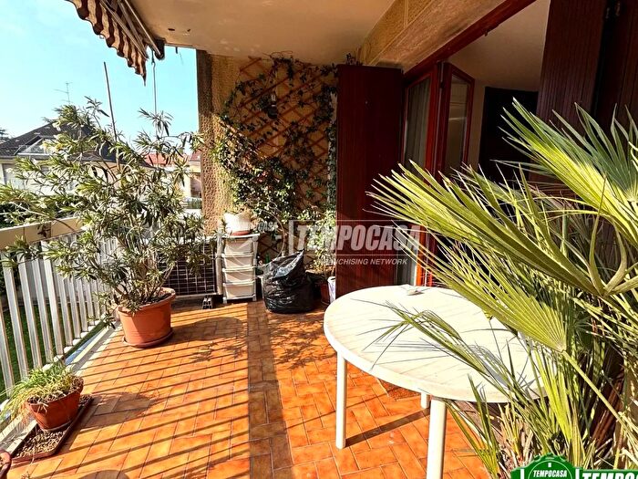 Appartamento trilocale in vendita in Via Francesco Nannetti, Busto Arsizio