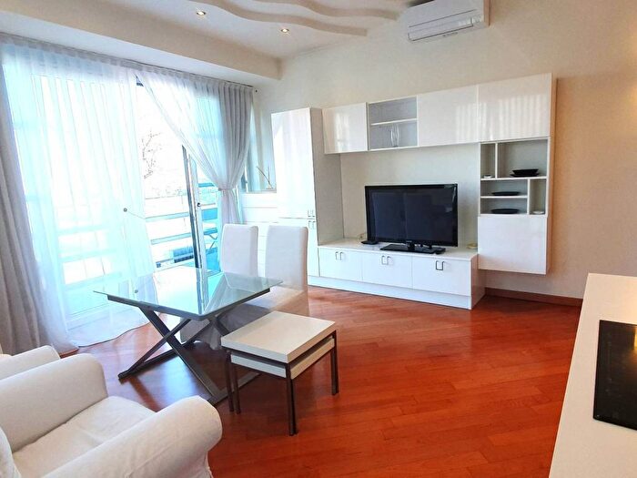 Appartamento bilocale in affitto in Viale Gabriele D'Annunzio, Alba Mare, Riccione