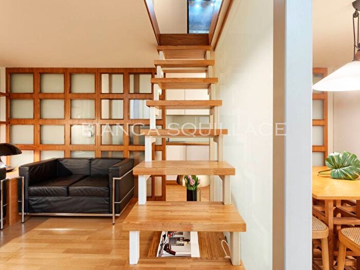 Appartamento bilocale in affitto in Piazza Santo Stefano, Missori, Milano