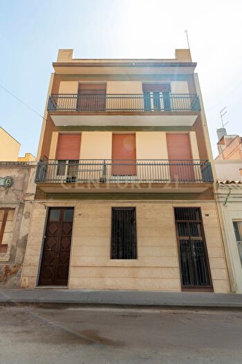 Appartamento con 5 locali in vendita in Via Epicarmo, Augusta